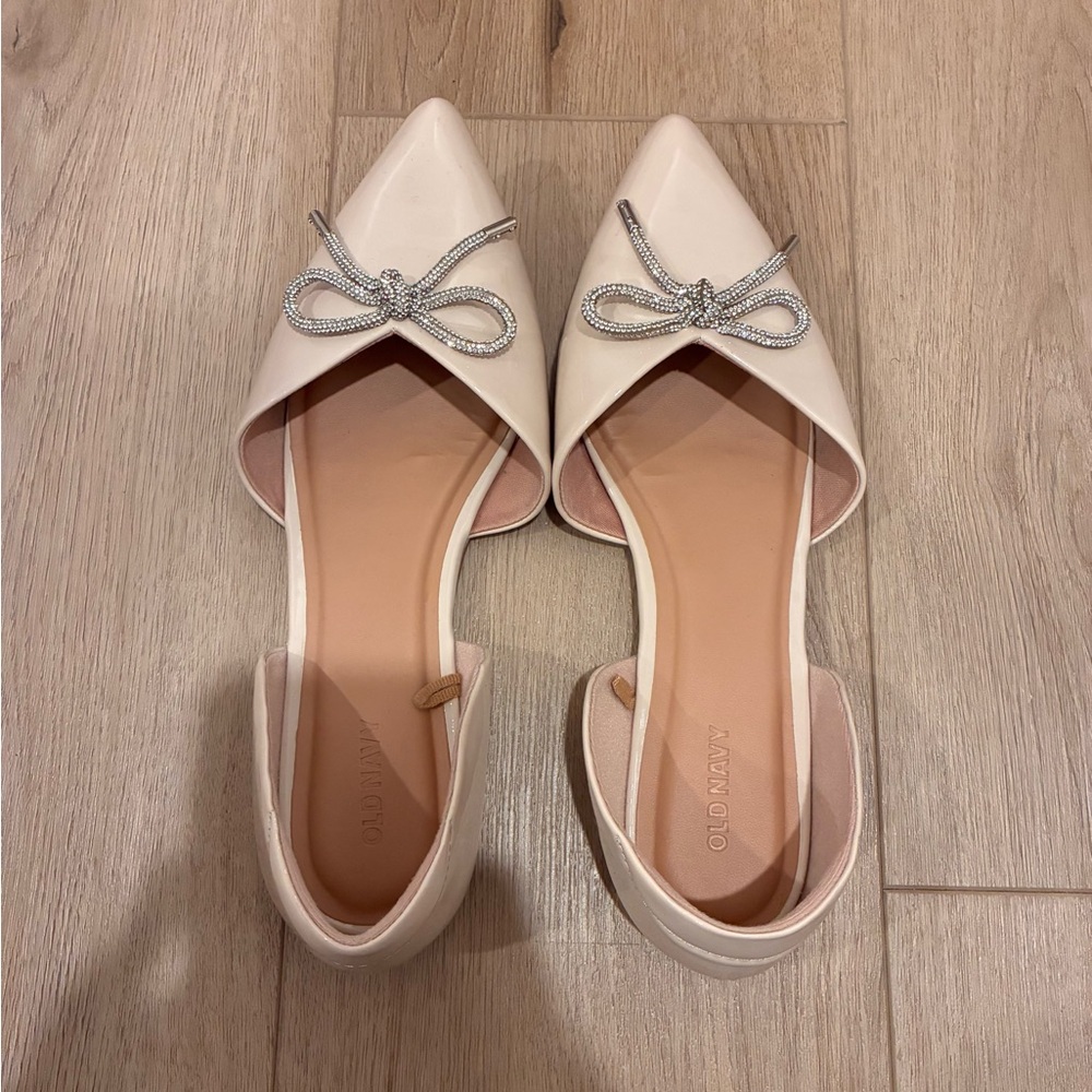 Cream Pointed Flats With Rhinestone Bow